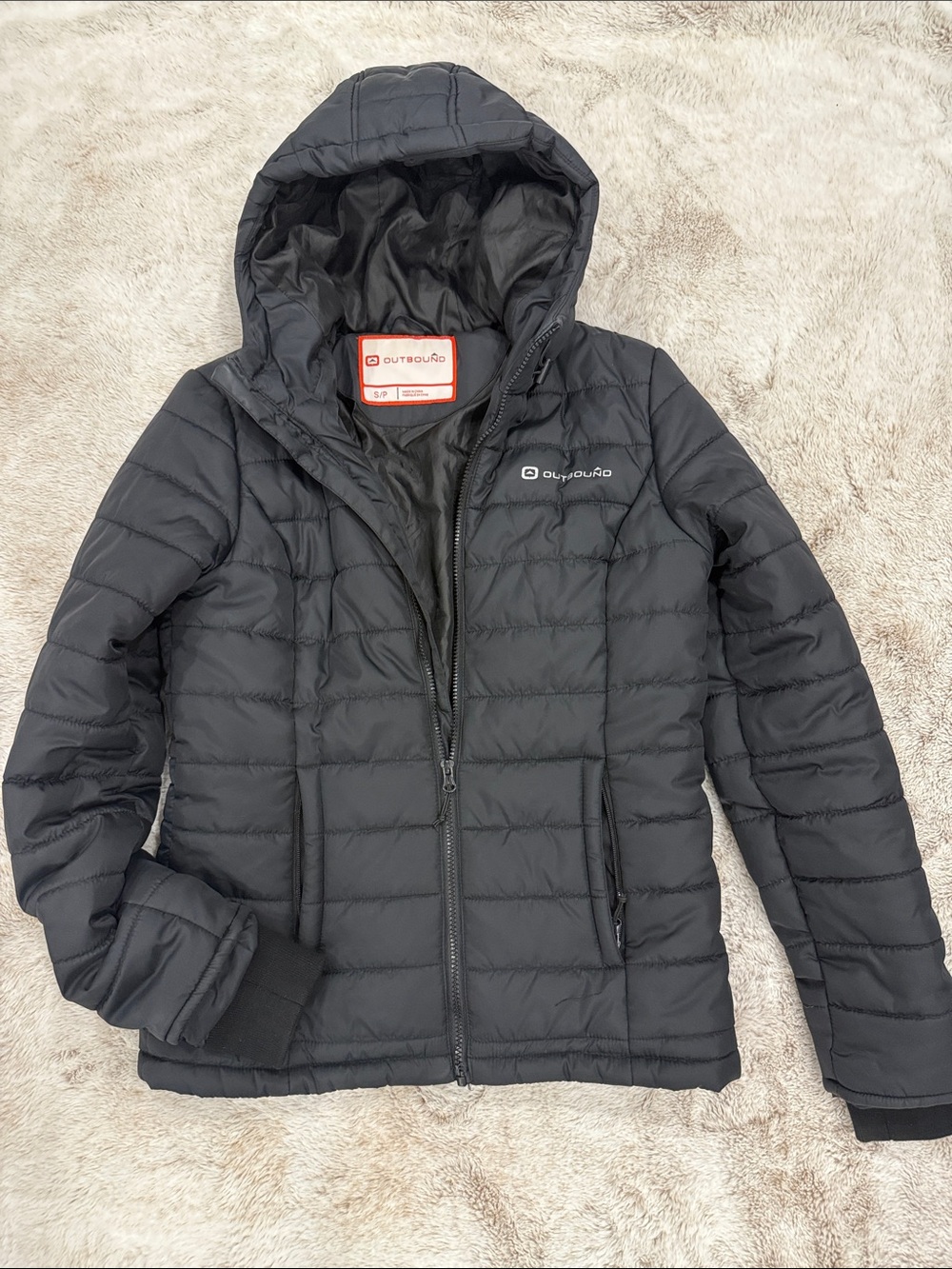 Women's Outbound Black Quilted Hooded Puffer Jacket